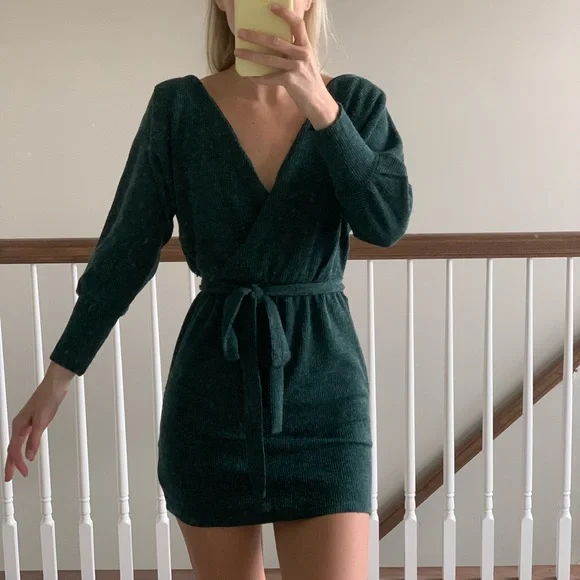 slim fit dress slacks maxi pleated knit dress english green